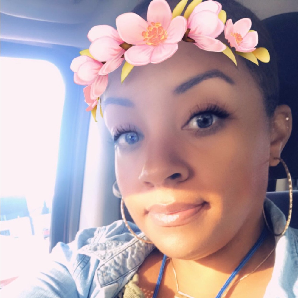 Meet your Posher, Mandi